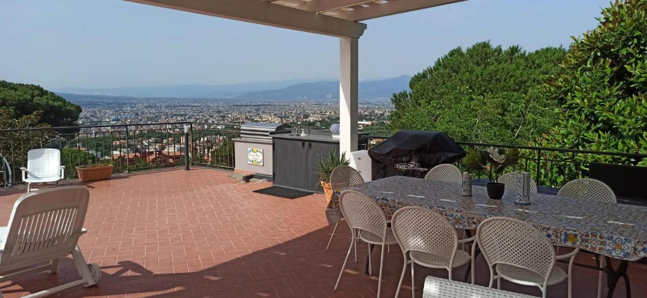 La Terrazza Quisisana Sorrento Coast Villa Castellammare di Stabia Buitenkant foto