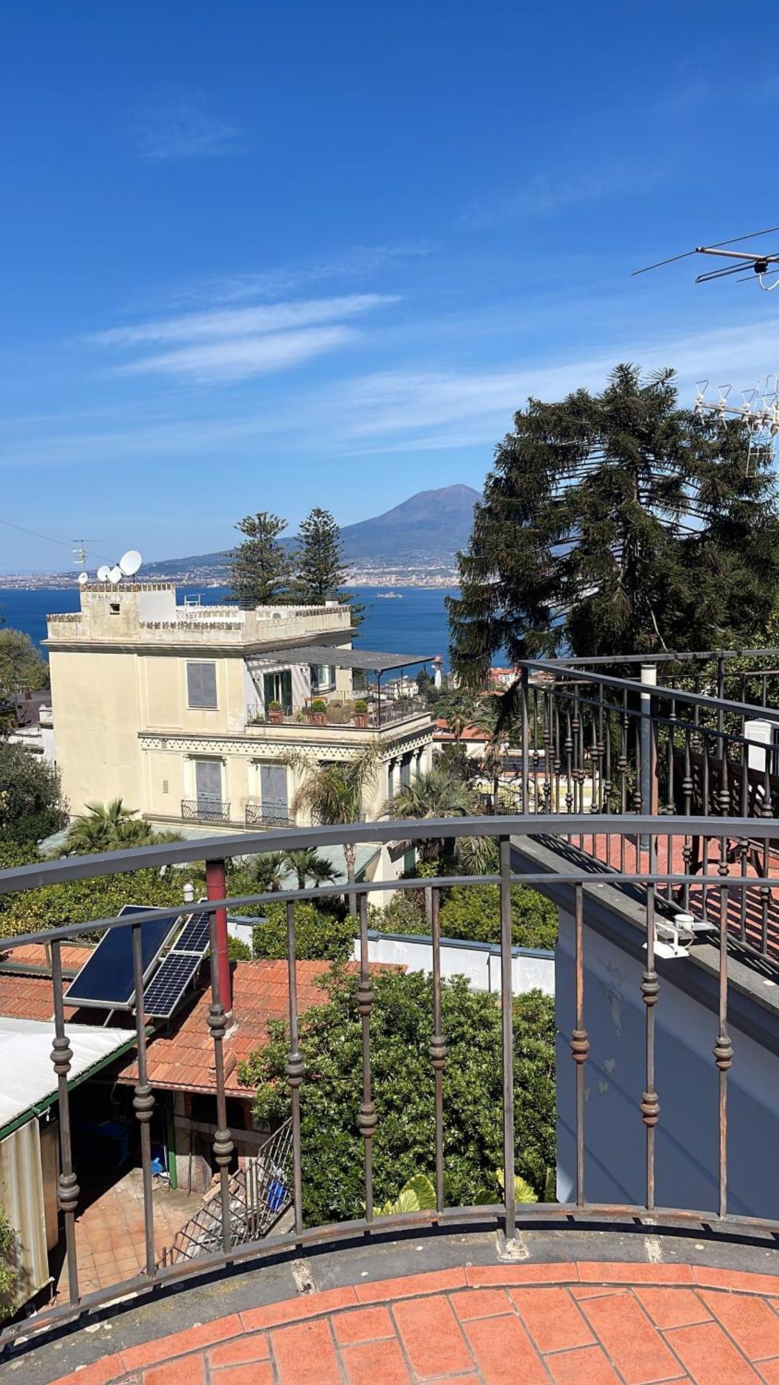 La Terrazza Quisisana Sorrento Coast Villa Castellammare di Stabia Buitenkant foto